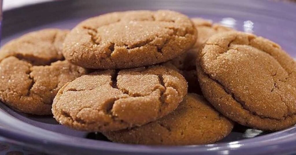 Freshly Baked Gingerbread Cookies