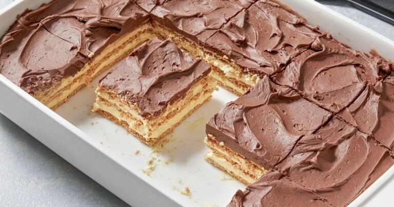 Creamy Chocolate Eclair Cake